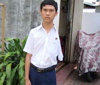 Cậu bé ung thư xương