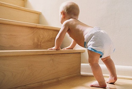 Việc cần làm ngay khi trẻ bị chấn thương đầu