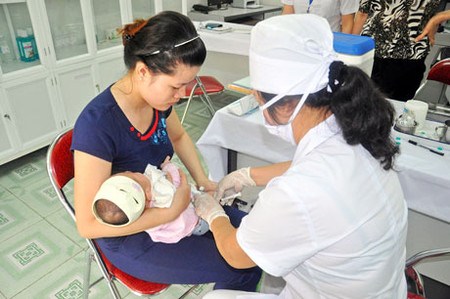 Vì sao cần thiết tiêm vắc-xin viêm gan B trong 24 giờ sau sinh?