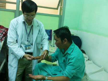Mất chân tay vì hút thuốc
