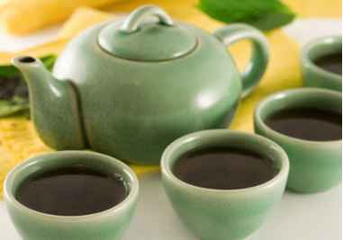 Trà đen tốt cho xương